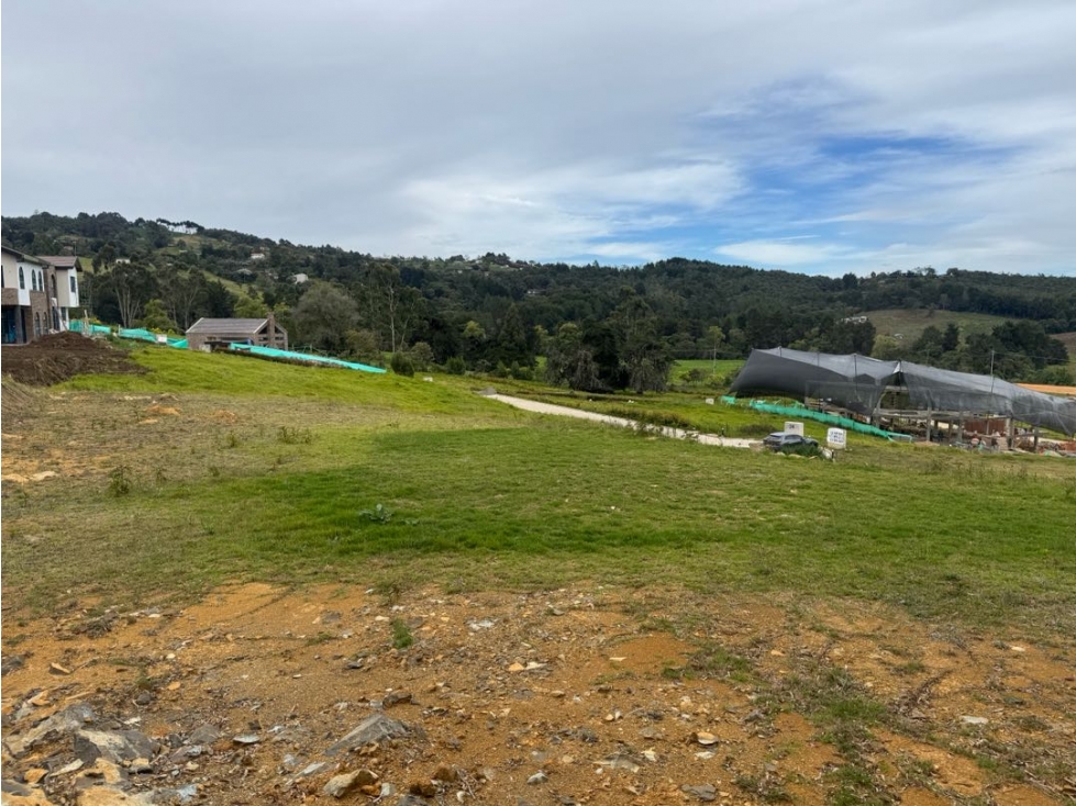 Venta lote Alto de las Palmas sector indiana