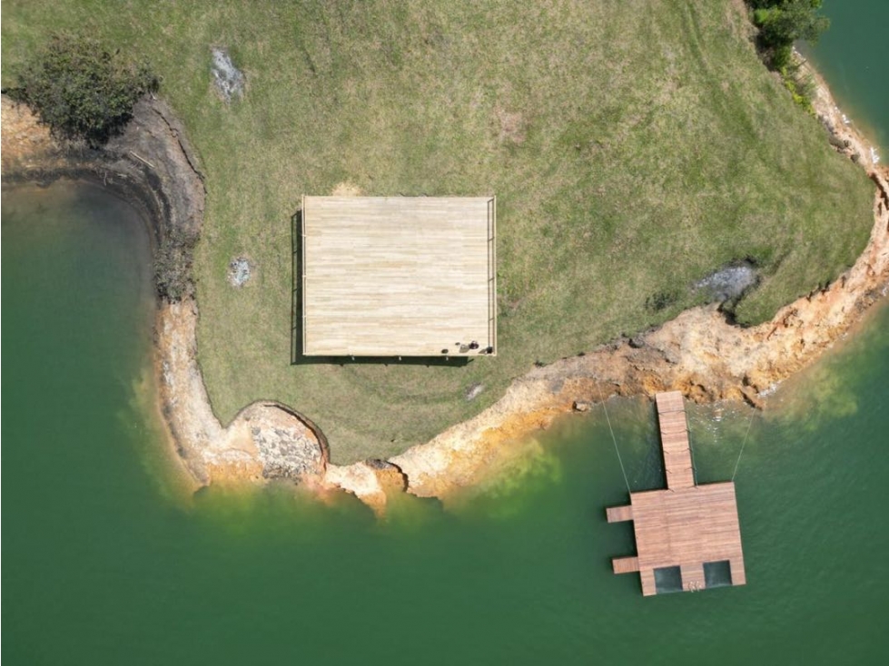Venta Lote Antioquía Guatape vereda la Peña ideal para ecohotel — foto 2