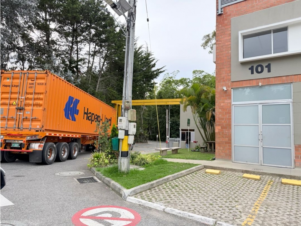 Venta Lote Bodega Aerop JMC 153,9 Mts2 para construir 231.40 mts2 — foto 5