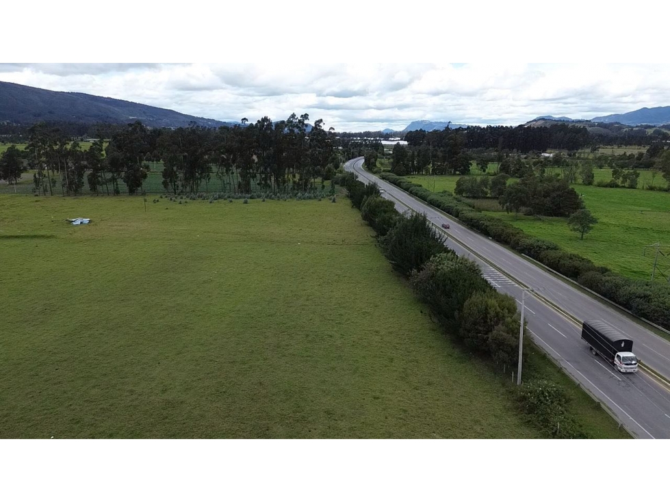 Venta Lote comercial y dotacional en vía zipaquira - 2