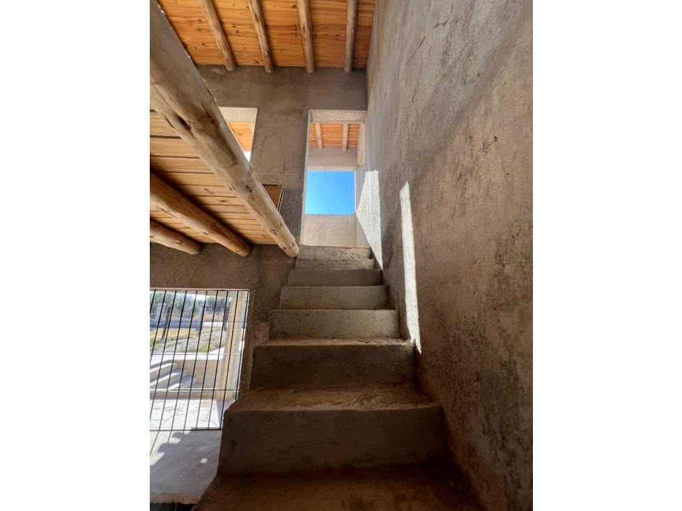 VENTA LOTE CON PISCINA Y CONSTRUCCIÓN EN OBRA GRUESA- RUSSELL,MAIPÚ - 4