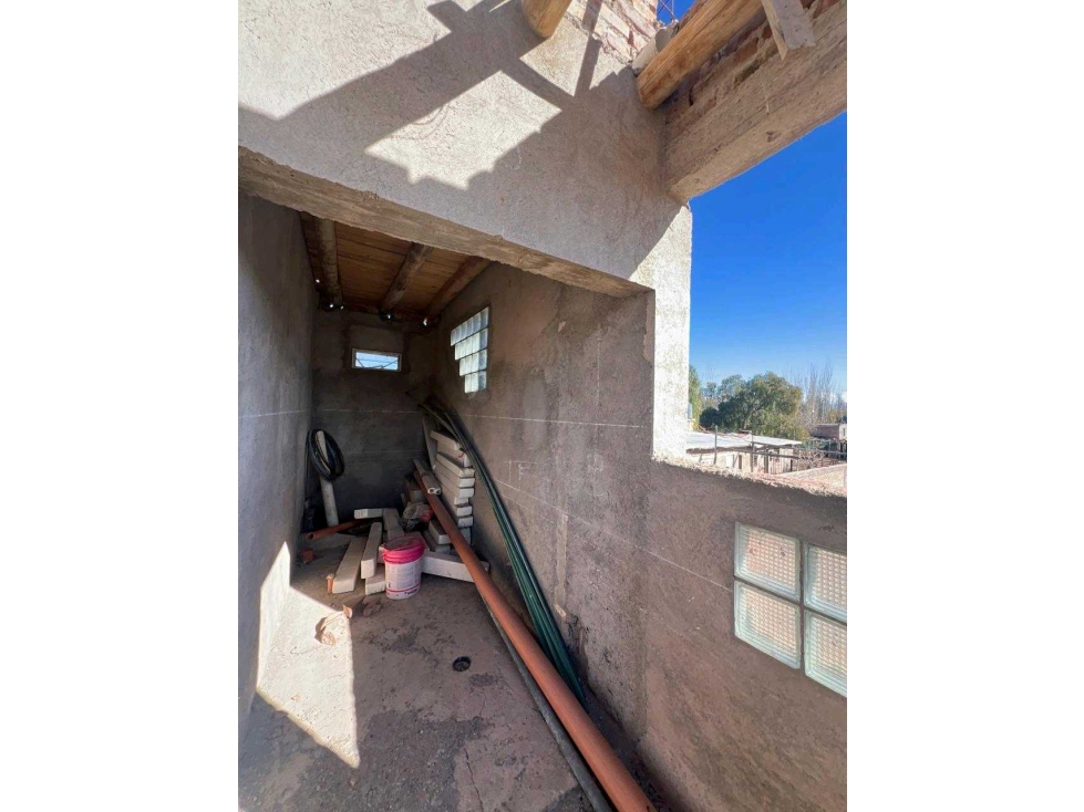 VENTA LOTE CON PISCINA Y CONSTRUCCIÓN EN OBRA GRUESA- RUSSELL,MAIPÚ - 6