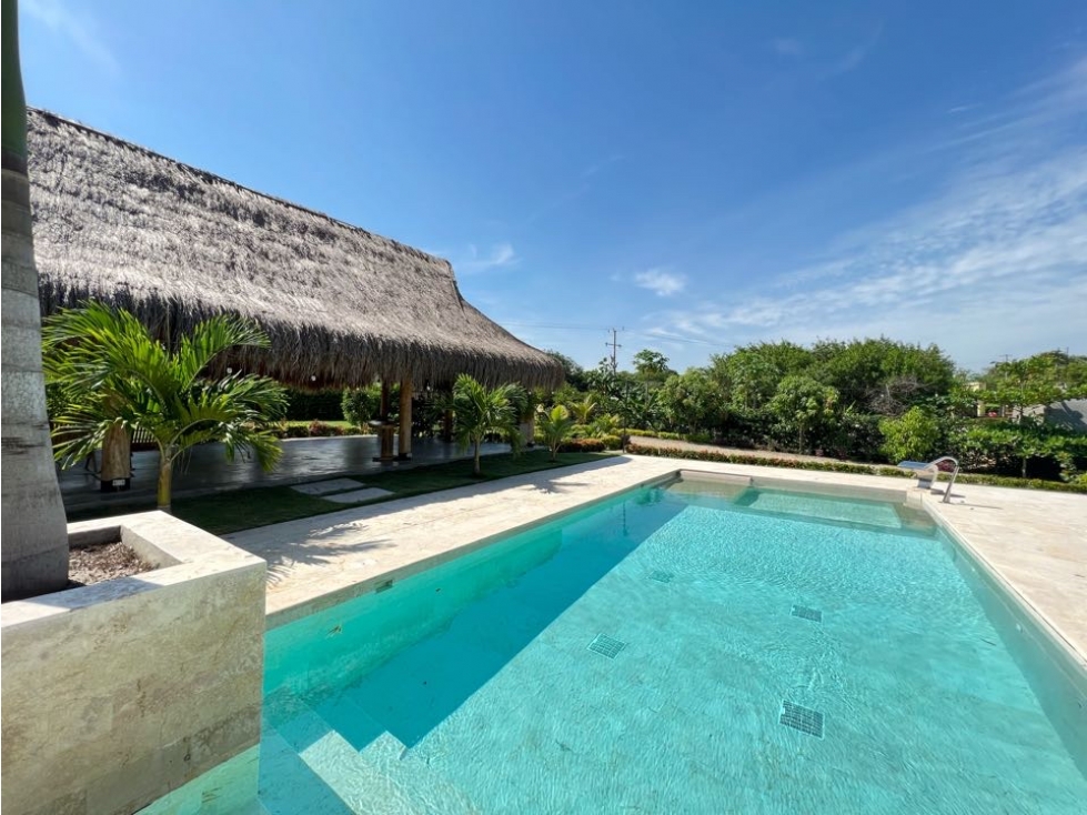 VENTA LOTE con PISCINA Y KIOSKO en VILLAS DEL PALMAR TURBACO BOLIVAR