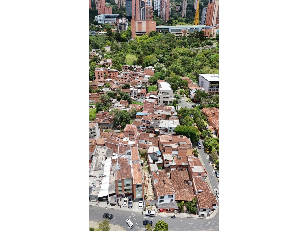 Venta lote con proyecto legalizado y con fundaciones. — foto 3