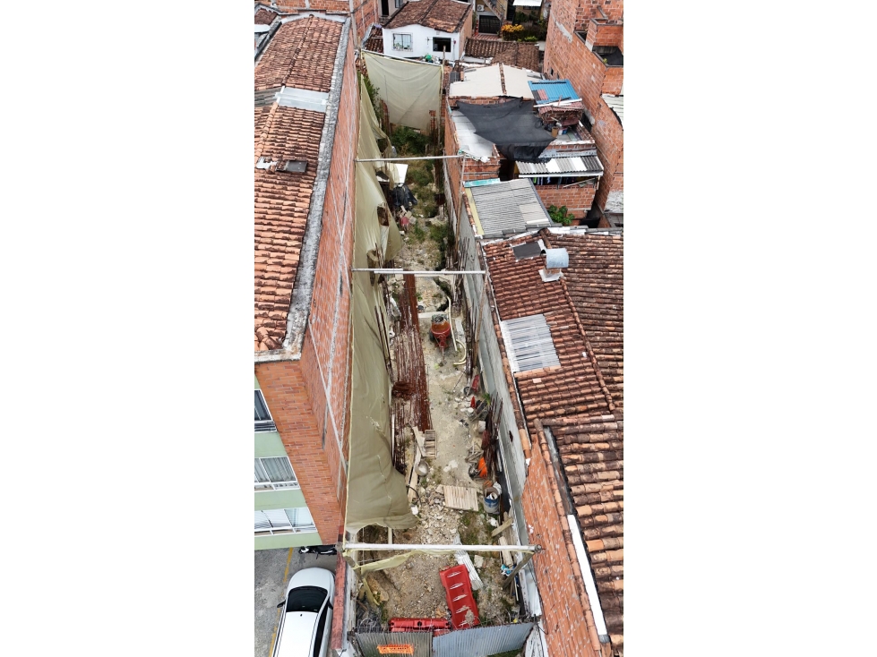Venta lote con proyecto legalizado y con fundaciones. — foto 6