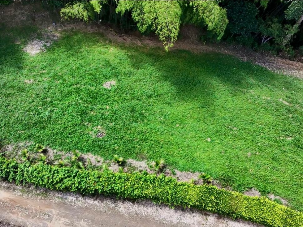VENTA LOTE CONDOMINIO VIA MORELIA LA ESTRELLA PEREIRA 1869 MTS — foto 3