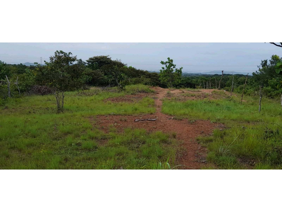 VENTA LOTE EN AGUADULCE 1442 M2 TITULADO ENTRADA LAS MINERAS POCRI