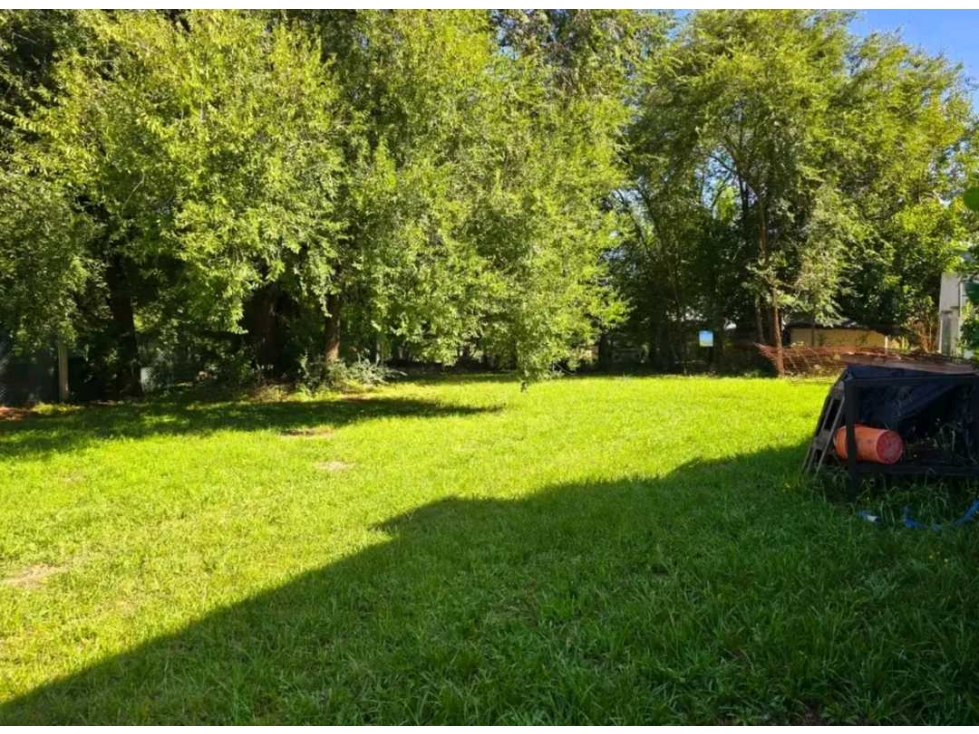 VENTA: Lote en barrio cerrado El Dorado 2, 702 m², con escritura, pavi - 6