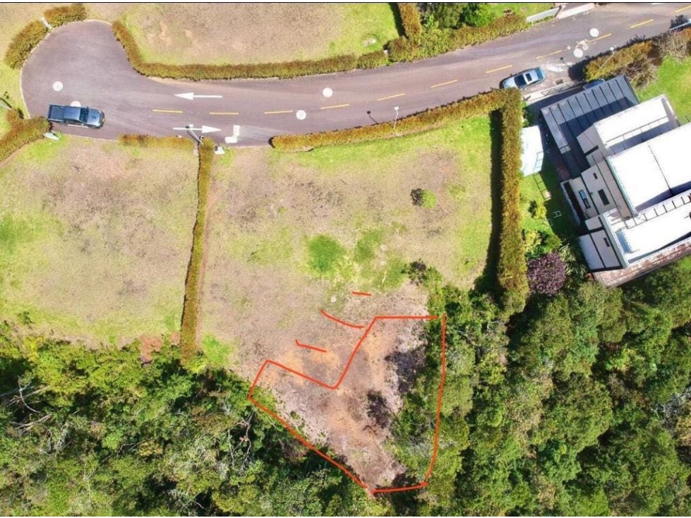 Venta Lote en Condominio Bonnavista en Alto de Palmas antes del peaje — foto 3