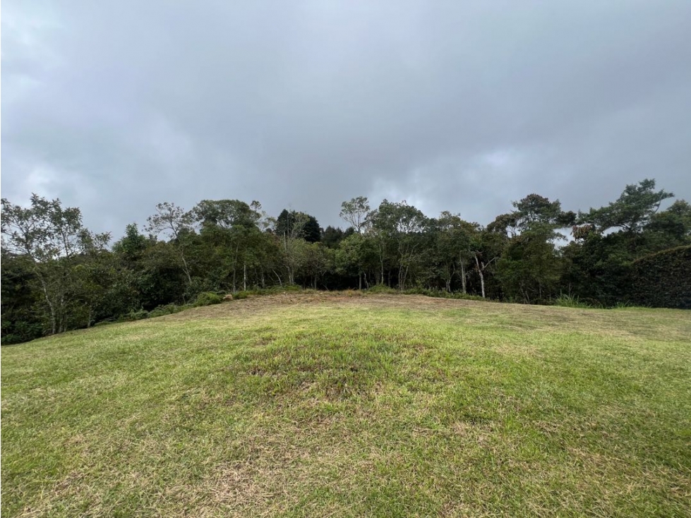 Venta Lote en Condominio Bonnavista en Alto de Palmas antes del peaje — foto 6