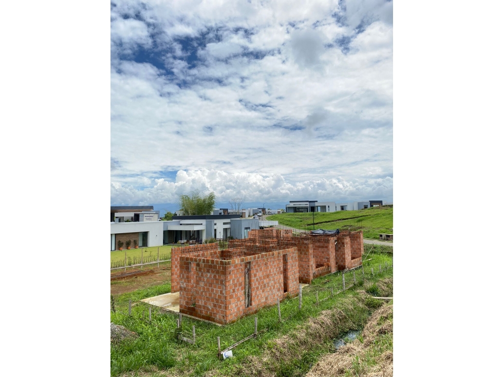 VENTA LOTE EN LA VIA CERRITOS EN PEREIRA — foto 2