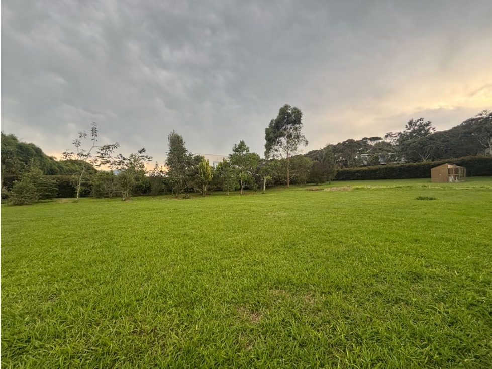 Venta lote en parcelación en Llanogrande sector Cabeceras