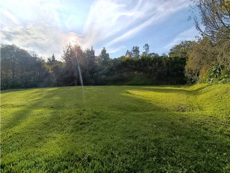 VENTA lote en parcelación exclusiva Llanogrande de 3.410 m²
