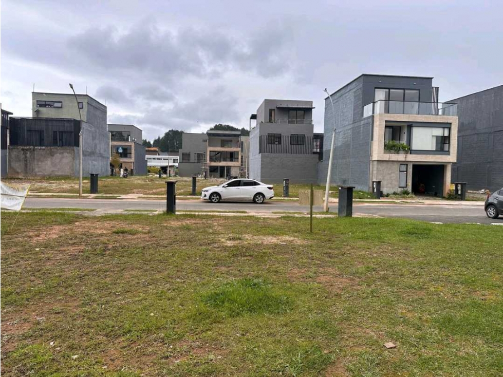 Venta lote en Rionegro Barro Blanco 95 mts 340 millones unidad abierta — foto 2