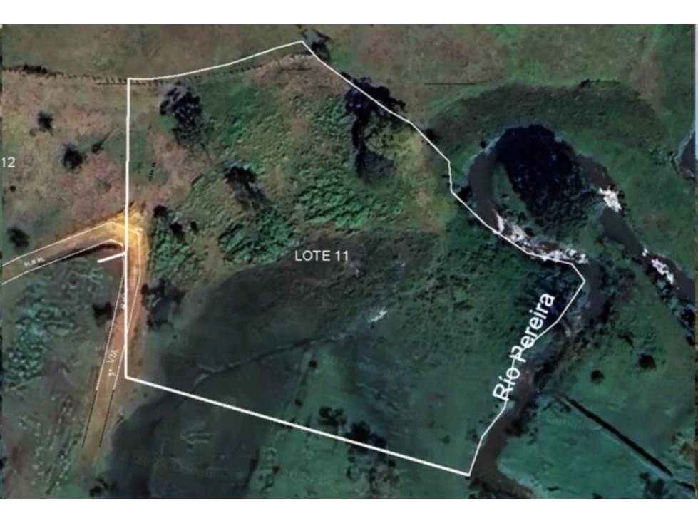 Venta lote en Rionegro de 12.528 m² con quebrada propia - 2