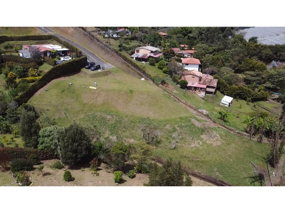 Venta lote en vía San Antonio - La Ceja con vista y topografía mixta — foto 4