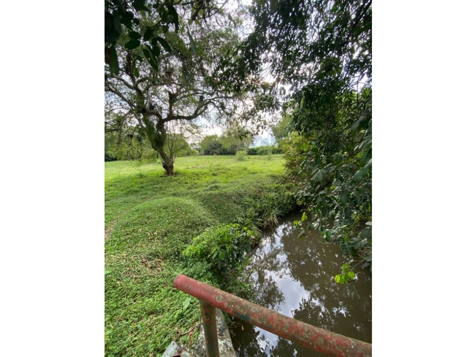 LOTE EN VENTA VIA CALI JAMUNDI - 2