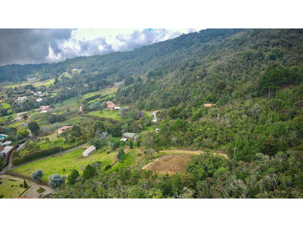 Venta Lote Exótica Vista y Bosque Variante Aeropuerto Envigado