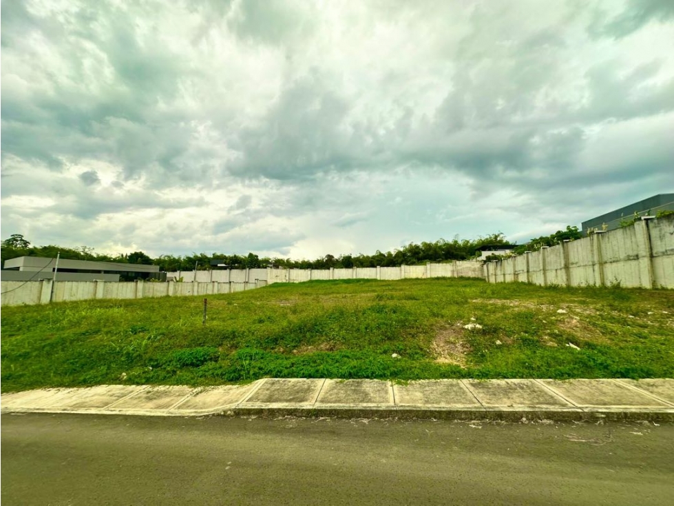 VENTA LOTE MALABAR PEREIRA — foto 2