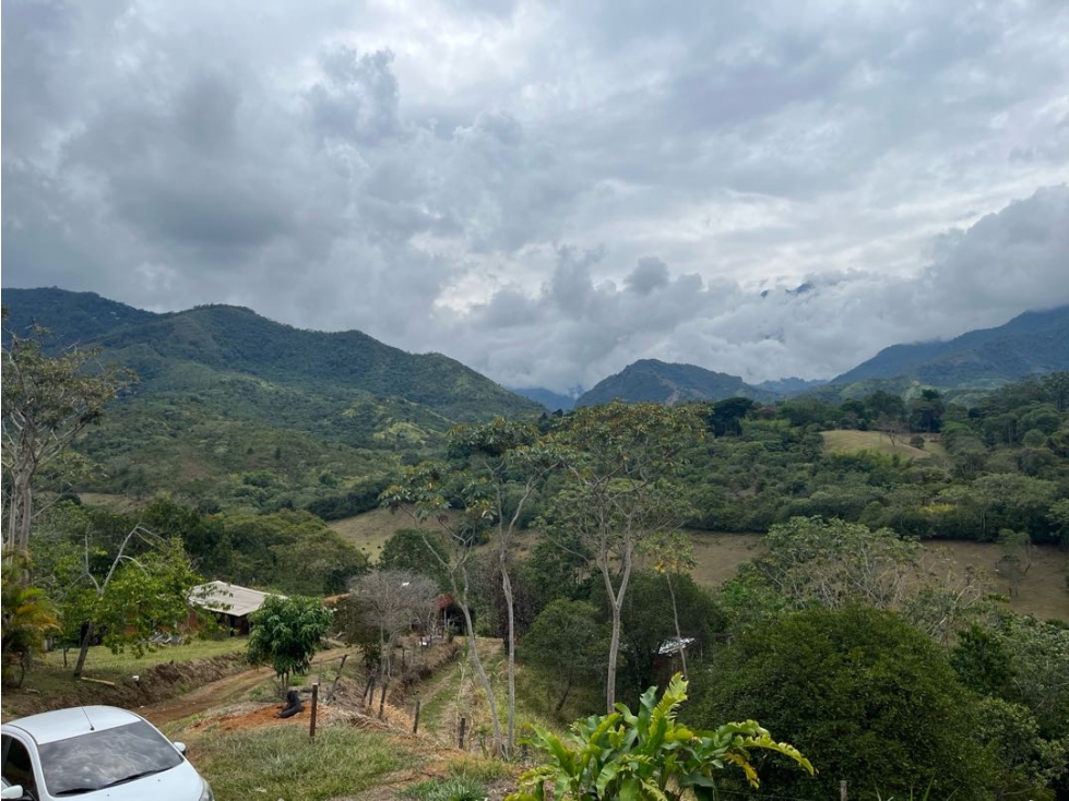 VENTA LOTE PANCE — foto 5