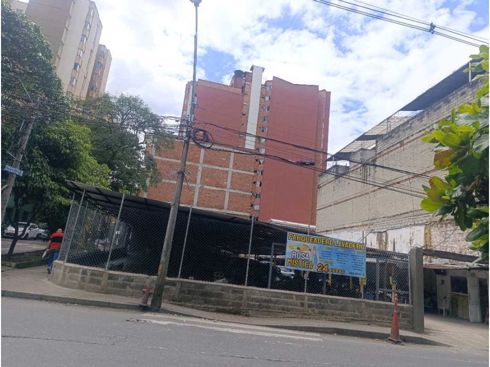 Venta lote, parqueadero, Bombona No 1, Centro, Medellín. — foto 6