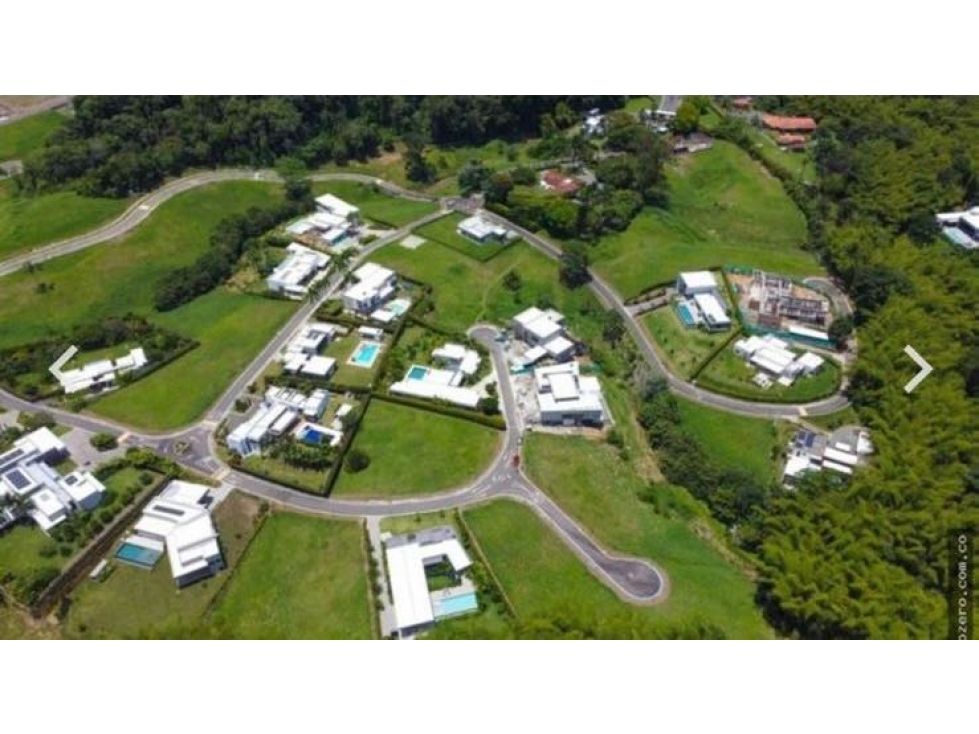 VENTA LOTE PEREIRA CERRITOS MALABAR