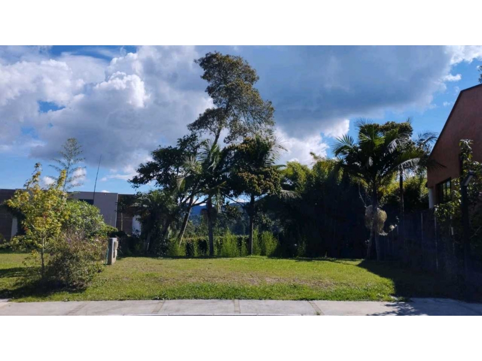 Venta lote unidad cerrada El Retiro