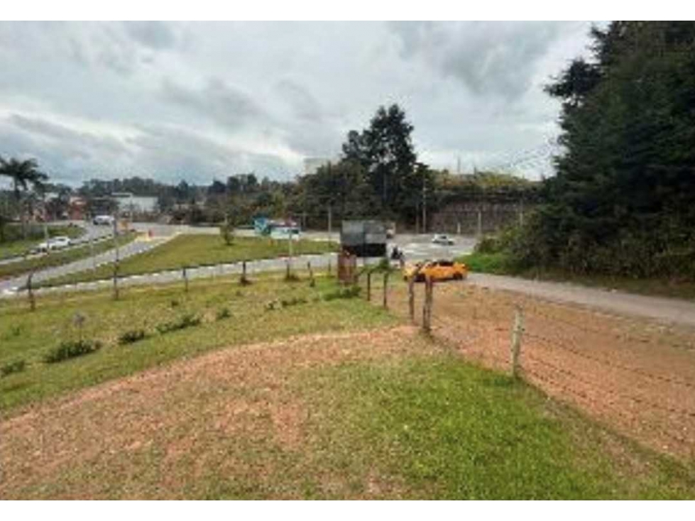 Venta Lote USO MULTIPLE Rionegro Autopista Medellin Bogotá por Pintuco — foto 2