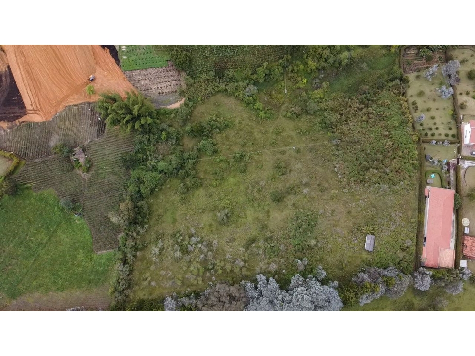 Venta lote vía Aeropuerto-Guarne para desarrollo