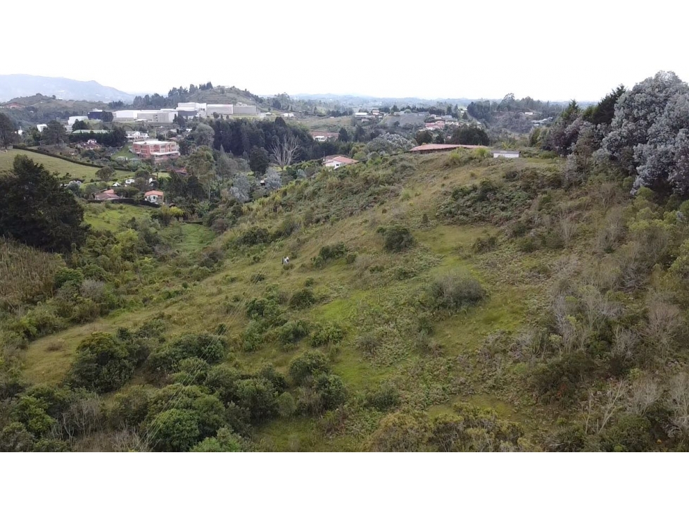 Venta lote vía Aeropuerto-Guarne para desarrollo — foto 5