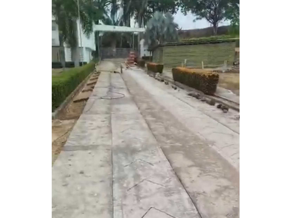 Venta Lote vacio Carmen de Aplícala, área 72 Mts en Conjunto cerrado - 5