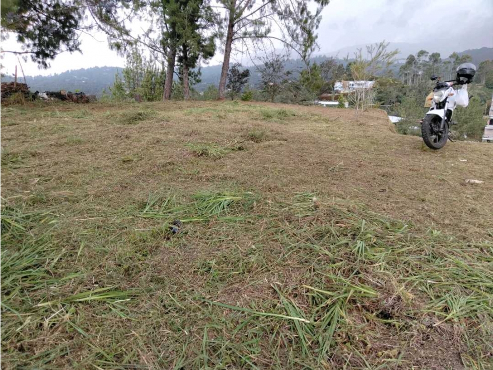 Venta Lote Alto de las Palmas Envigado Escobero en UNIDAD Tipo Club — foto 4