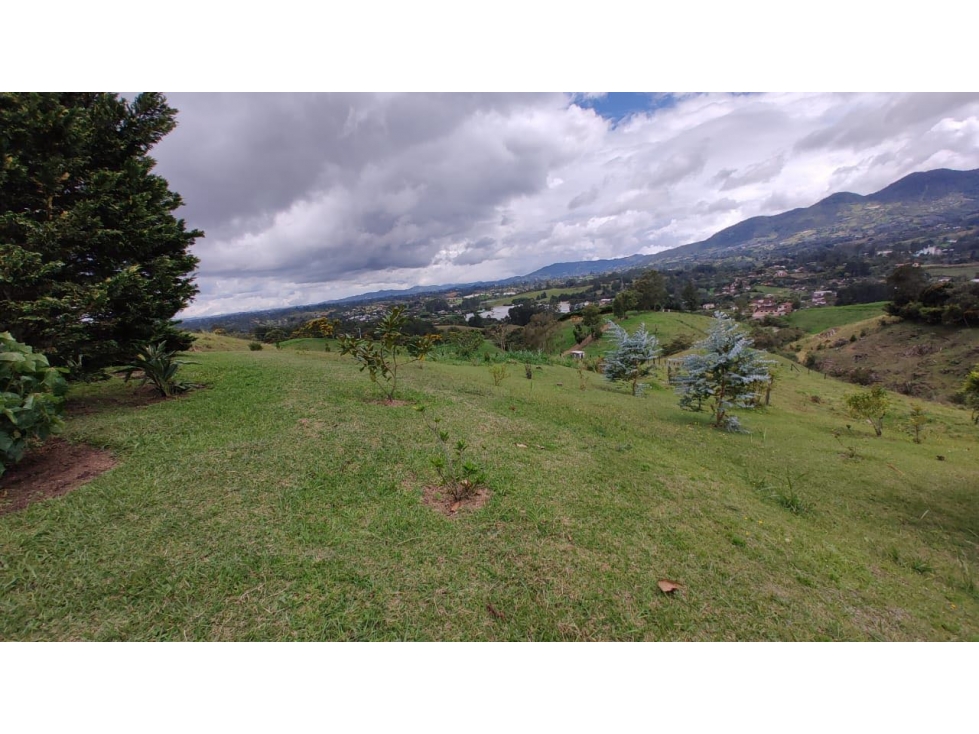 Venta Lote Casa Zona Alta Valorización Buen Area y Vistas Capiro — foto 5