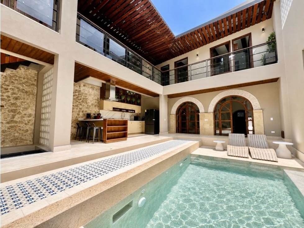 VENTA! Magnífica Casa en el Centro Histórico!