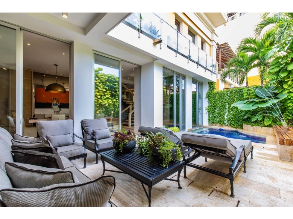 VENTA! Magnífico apartamento amoblado en el Centro Historico!