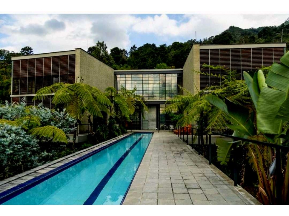 VENTA MAJESTUOSA CASA CON 31.000M2 DE LOTE