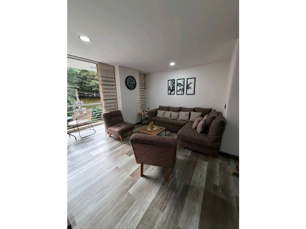 VENTA MODERNO APARTAMENTO CERCA INTERCAMBIO VIAL ESMERALDAL 3Hb. — foto 3