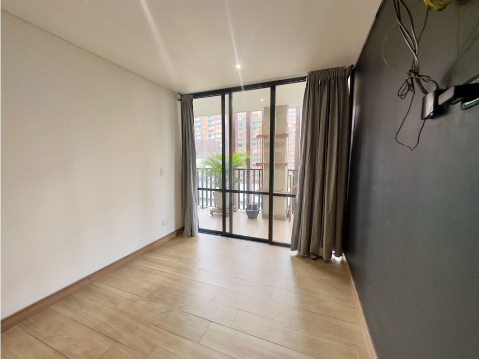 Venta Moderno Apartamento en Distrito Vera Ciudad del Río — foto 3