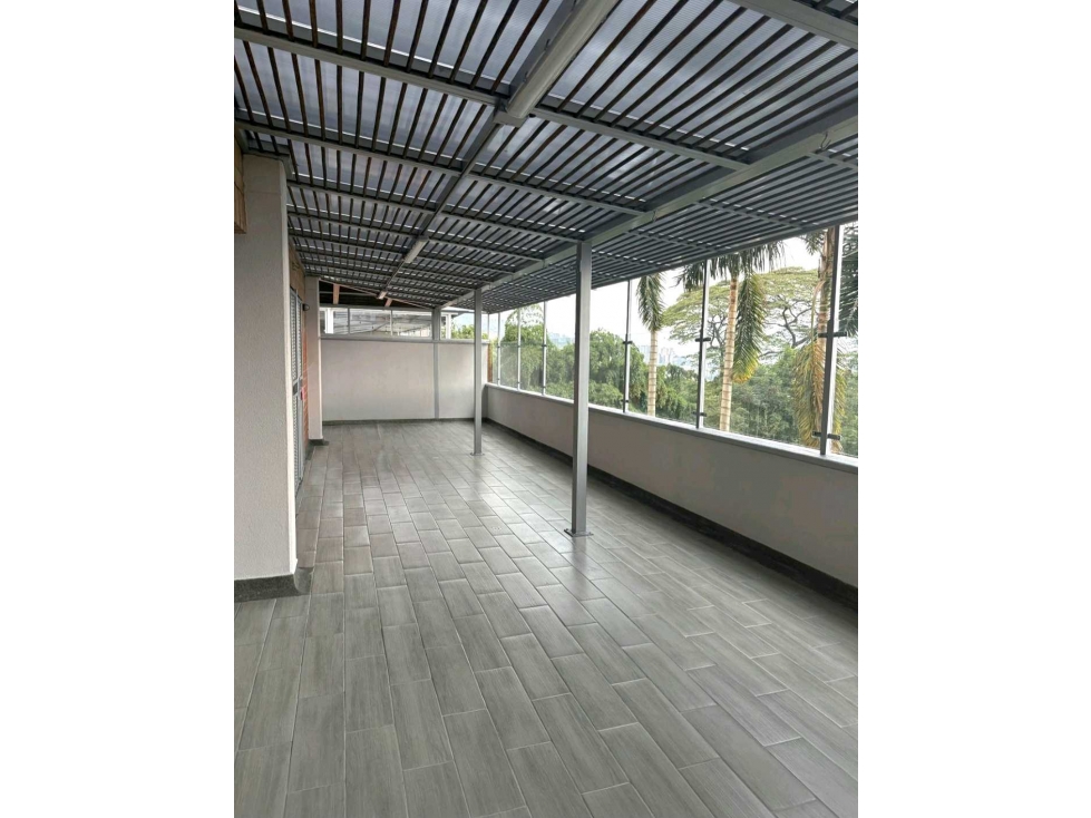 VENTA moderno apartamento en Envigado con gran Terraza — foto 2