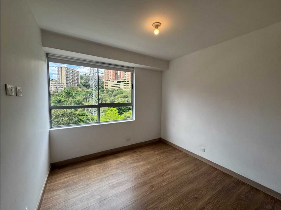 Venta moderno apartamento en Loma de San Julian — foto 6