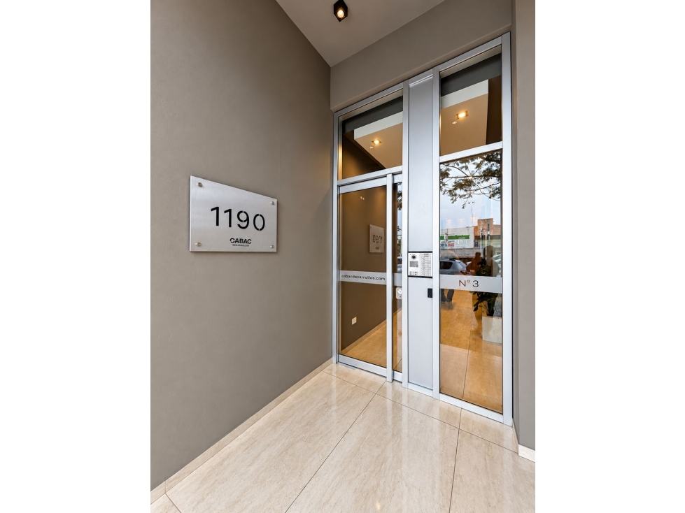 VENTA | MONOAMBIENTE 42 M² Av. 3 de Abril 1190 Corrientes - 2