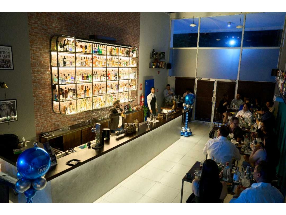 VENTA NEGOCIO EN BELLA VISTA CAFE Y BAR RESTAURANTE EQUIPADO NRR — foto 4