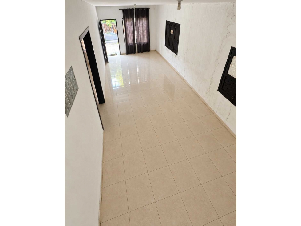 VENTA ÚNICAMENTE DE CONTADO Casa con apartamento en San Jose - 2