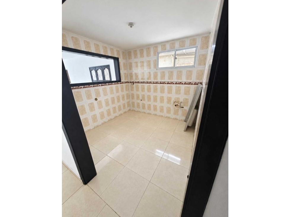 VENTA ÚNICAMENTE DE CONTADO Casa con apartamento en San Jose - 3