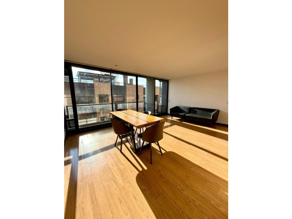 Venta Nueva Autopista 142 mts más terraza Bogota colombia