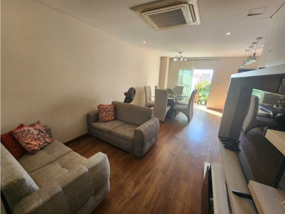 VENTA DE APARTAMENTO EN GRANADILLO — foto 3