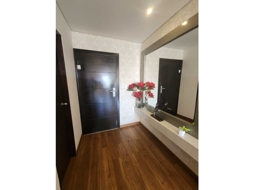 VENTA DE APARTAMENTO EN GRANADILLO — foto 5