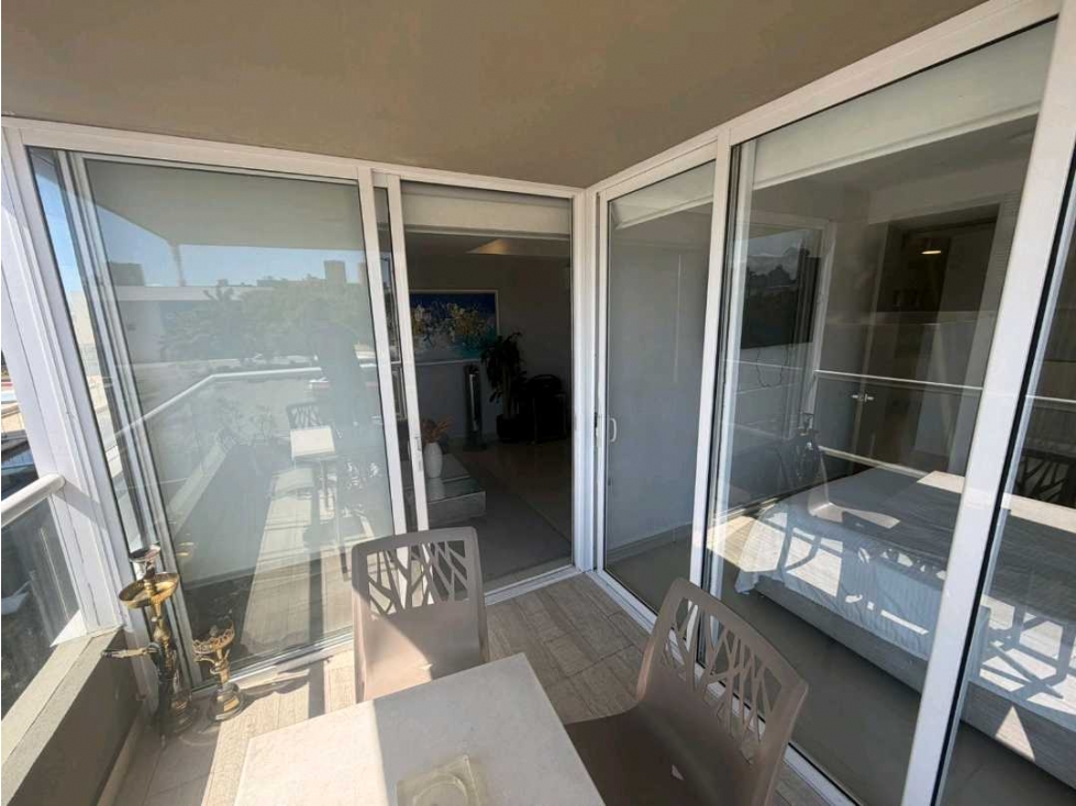 VENTA O ALQUILER DE APARTAMENTO EN LA CASTELLANA — foto 3