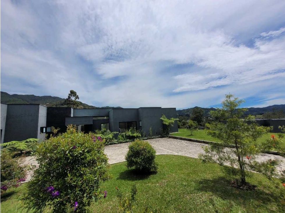 Venta o Alquiler de Casa Campestre en el Retiro sector Fizebad — foto 4