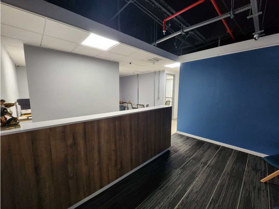 VENTA O ALQUILER DE OFICINA EN ALTO PRADO - 1